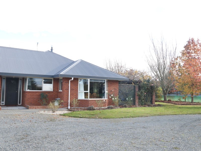 306 Beach Road East, Elgin, Ashburton - Carousel 2