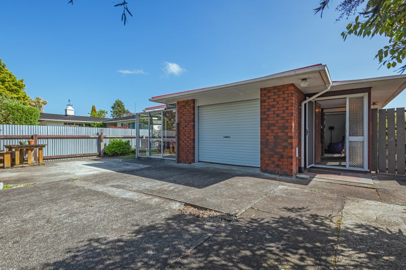 26 Maxwells Line, Awapuni, Palmerston North - Carousel 11