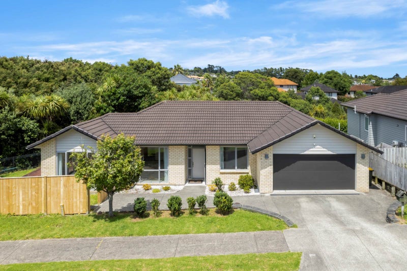 5 Northbrook Close, Greenhithe, Auckland - Carousel 1