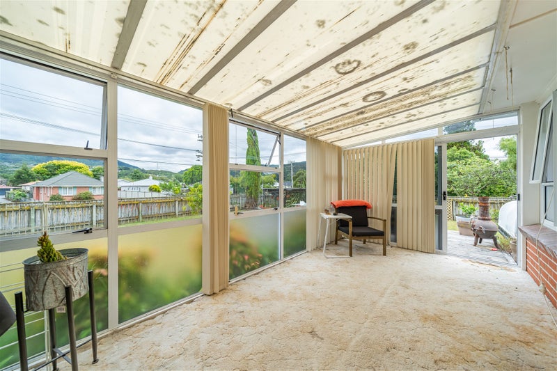 63 Routley Crescent, Elderslea, Upper Hutt - Carousel 18