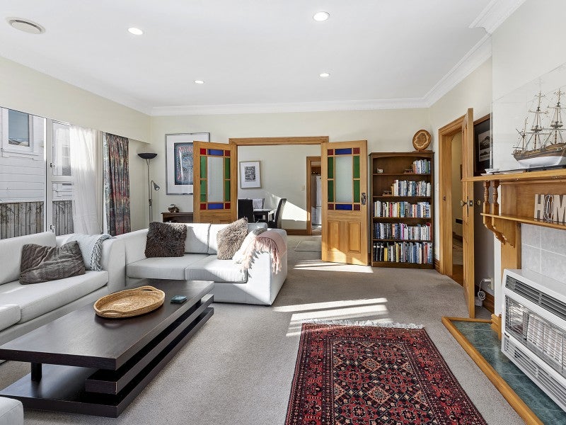 25 Derwent Street, Island Bay, Wellington - Carousel 2