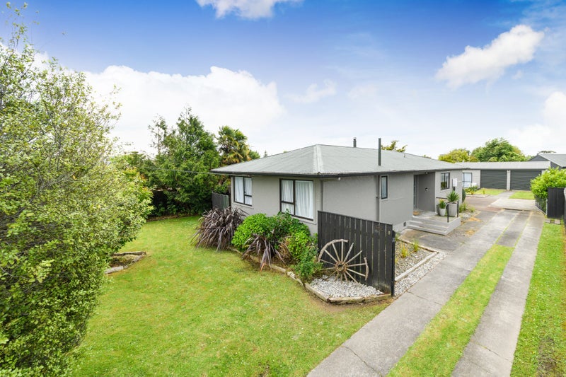 5 Carey Street, Longburn, Palmerston North - Carousel 23