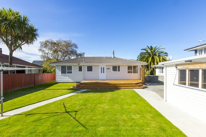 5 Akron Grove, Totara Park, Upper Hutt - Carousel 26