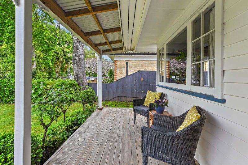 37 Cook Street, Hamilton East, Hamilton - Carousel 2