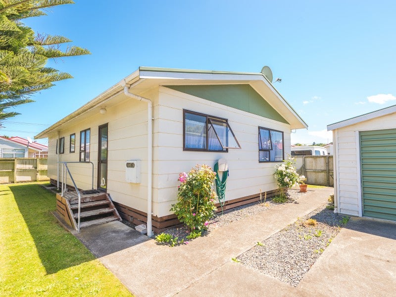 20A Sydney Place, Whanganui, Whanganui - Carousel 12