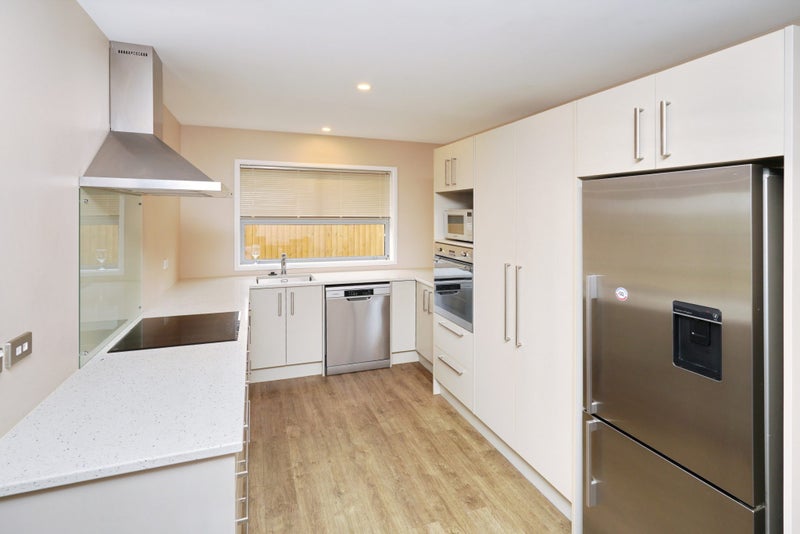 24 Tongariro Street, Halswell, Christchurch - Carousel 2