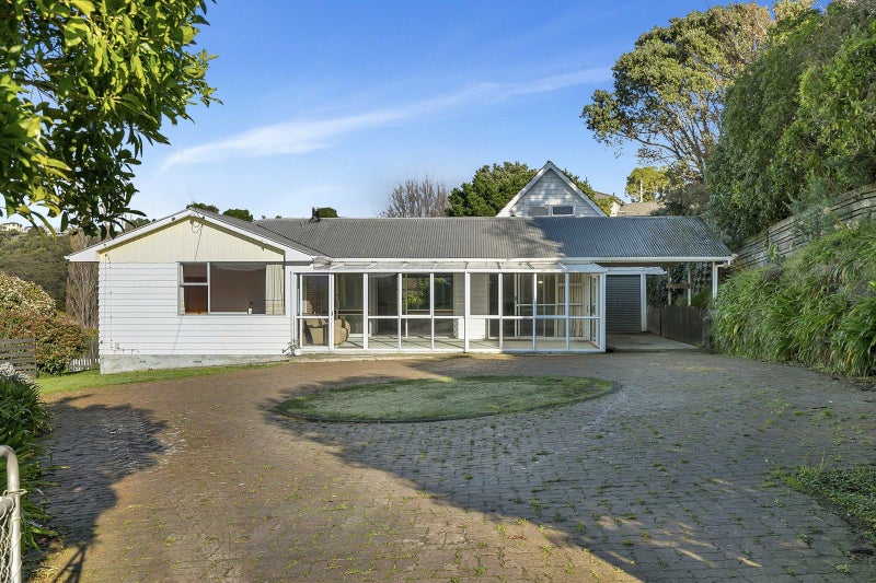 80 Kahu Road, Paremata, Porirua - Carousel 2
