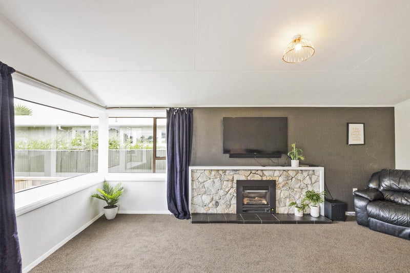 8 Hartley Place, Awapuni, Palmerston North - Carousel 17
