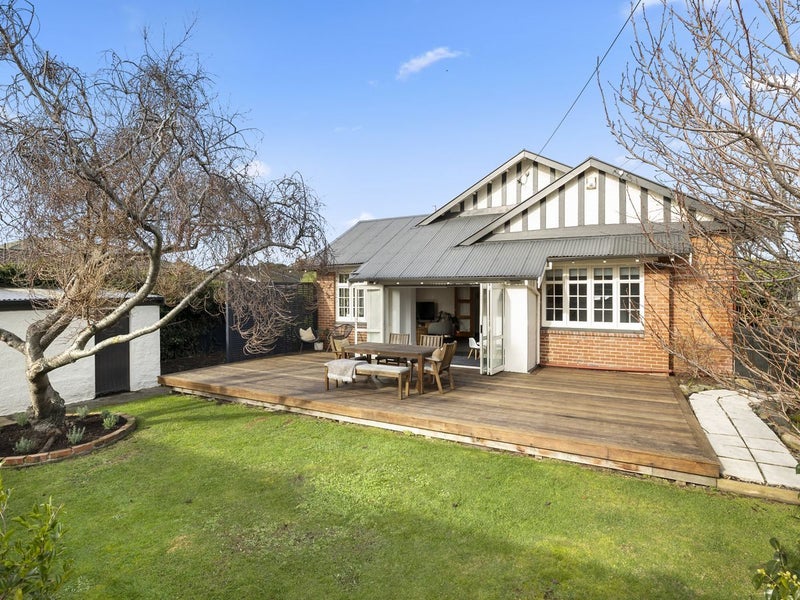 4 Coughtrey Street, Saint Clair, Dunedin - Carousel 1