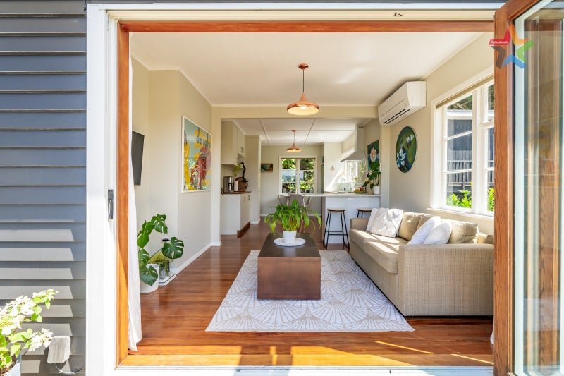 157 Miromiro Road, Normandale, Lower Hutt - Carousel 2