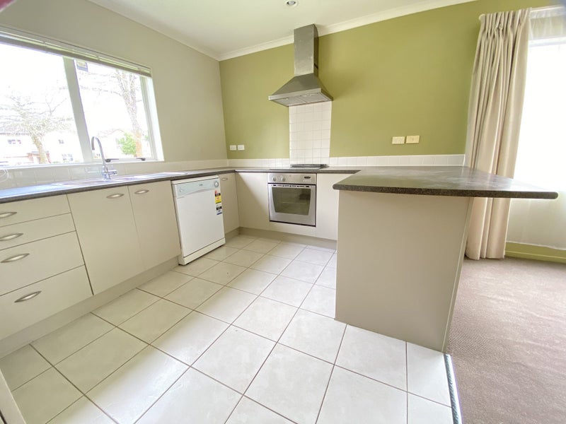 14 Ritchie Crescent, Takanini, Auckland - Carousel 2