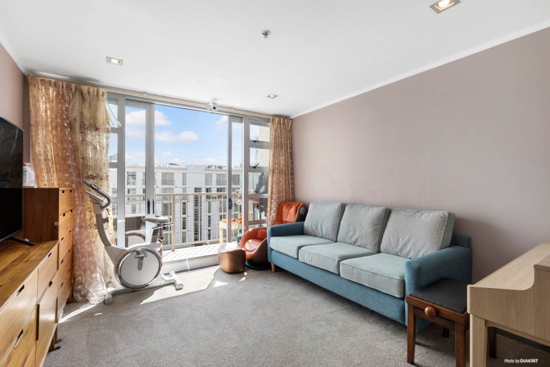 5A/0 City Road, Auckland Central, Auckland - Carousel 1