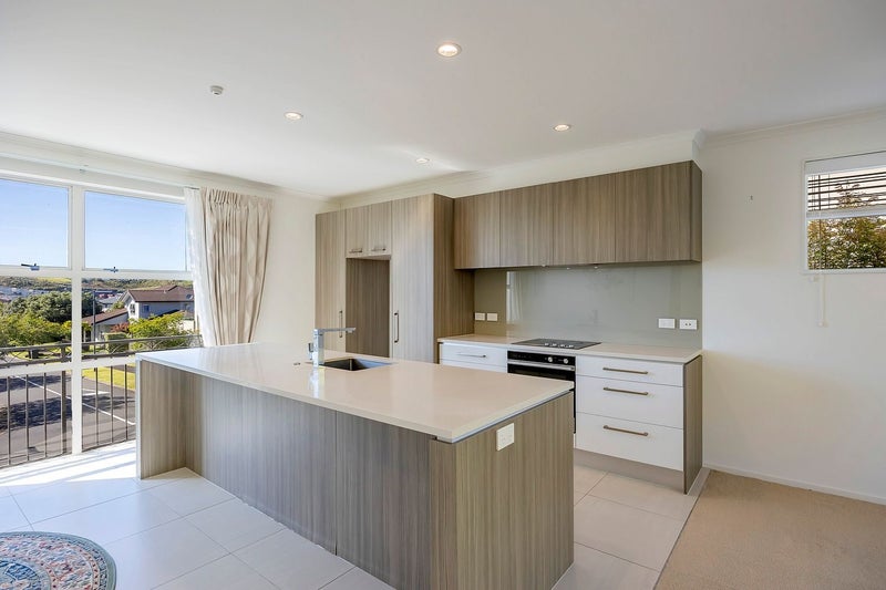 127 Barbarich Drive, Stonefields, Auckland - Carousel 1