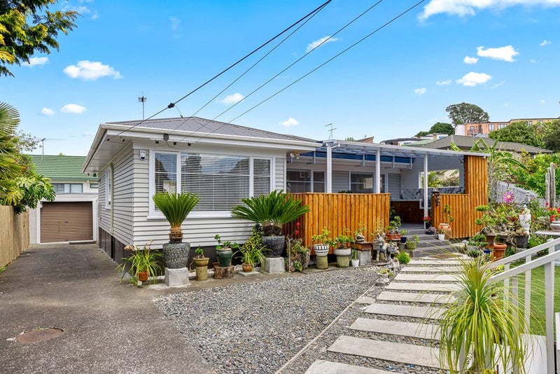 300A Wairau Road, Glenfield, Auckland - Carousel 2