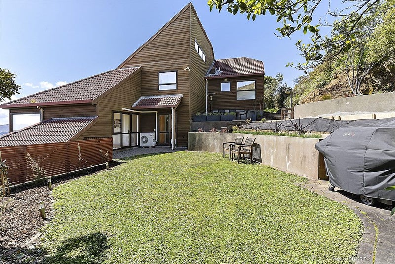 11 Baxter Way, Karori, Wellington - Carousel 2