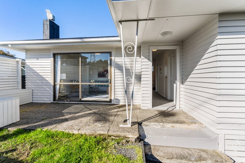 268 Bairds Road, Otara, Auckland - Carousel 1