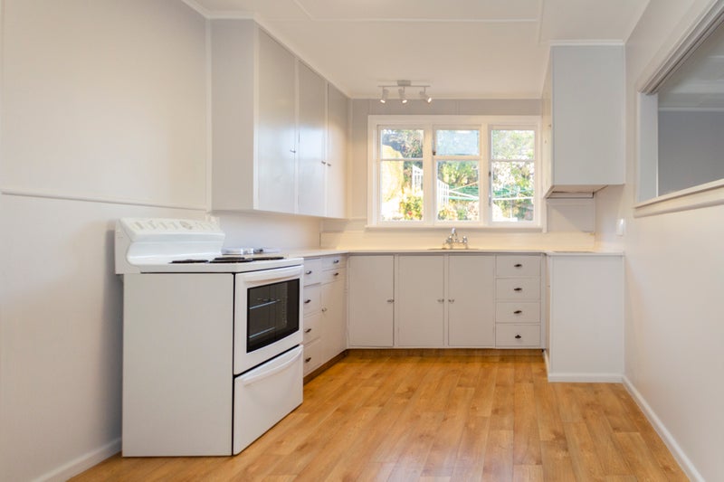 33 Tamar Street, South Hill, Oamaru - Carousel 2