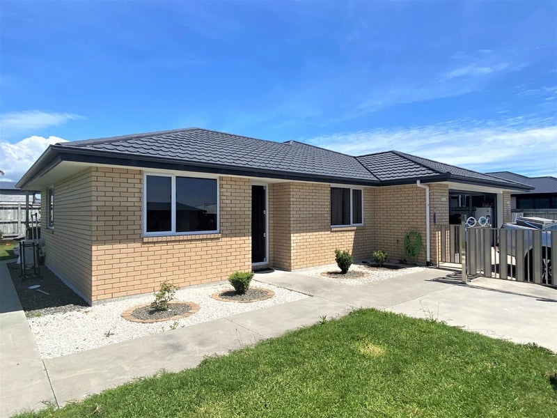 1 Roy Johns Way, Bell Block, New Plymouth - Carousel 1