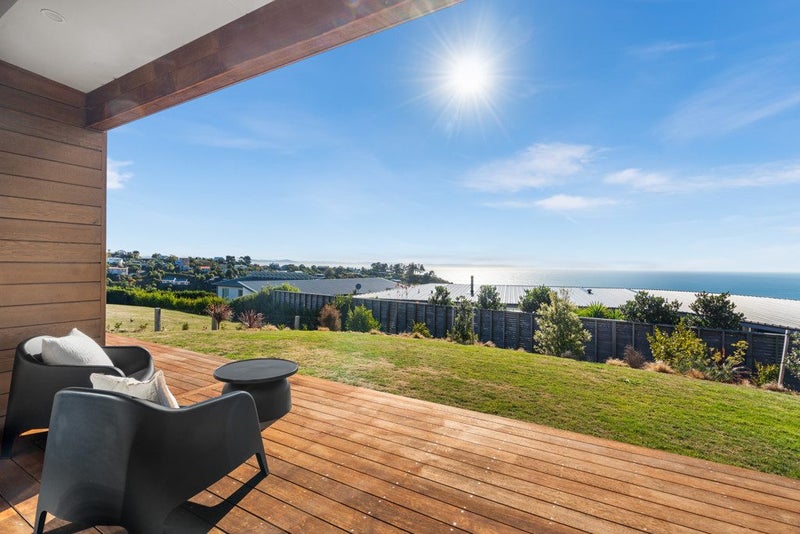 8 Sowerby Place, Richmond Hill, Christchurch - Carousel 2