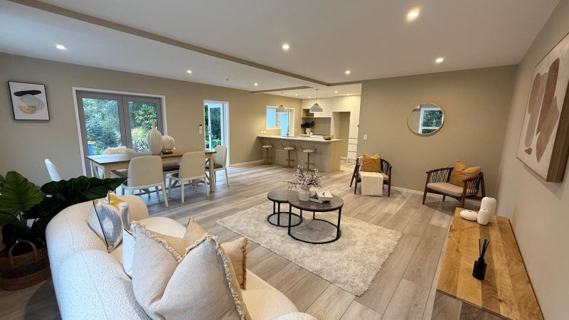 57 Jaemont Avenue, Te Atatu South, Auckland - Carousel 1