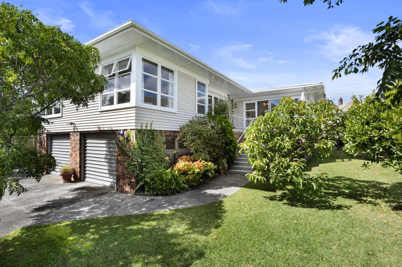 3A Temple Street, Meadowbank, Auckland - Carousel 1