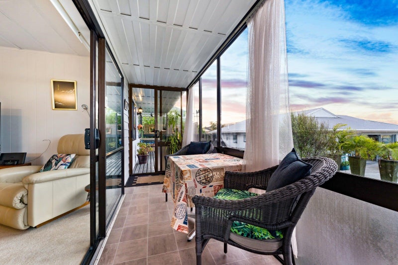 8A Ladies Mile, Manly, Whangaparaoa - Carousel 2