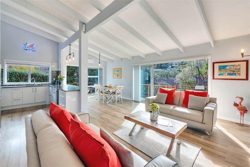 49 Stapleford Crescent, Browns Bay, Auckland - Carousel 2