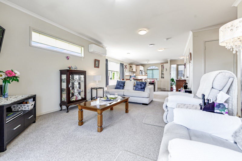 17/16 Rototuna Road, Flagstaff, Hamilton - Carousel 2