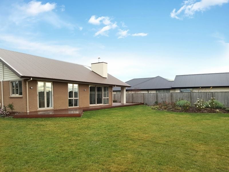 9 Leonie Lane, West Melton, West Melton - Carousel 2