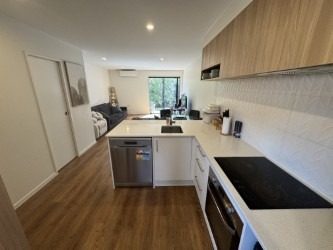 5/2 Sturges Avenue, Ōtāhuhu, Auckland - Carousel 2