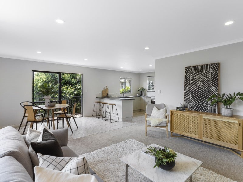 77A Stott Avenue, Birkdale, Auckland - Carousel 1