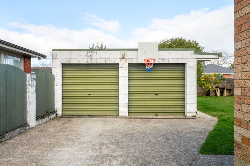 34 Laurence Street, Queenwood, Hamilton - Carousel 3