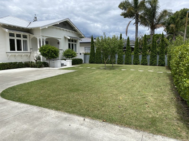 1007 Plunket Street, Saint Leonards, Hastings - Carousel 2