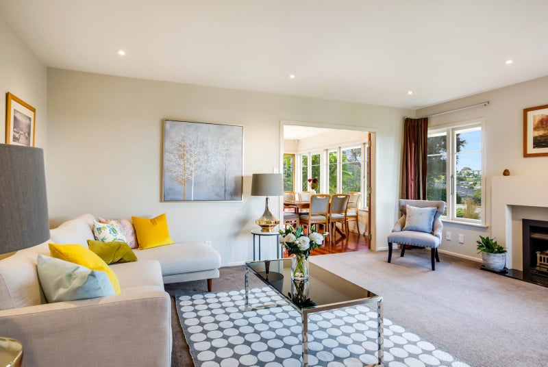 8 McIlroy Avenue, Hillsborough, Auckland - Carousel 2