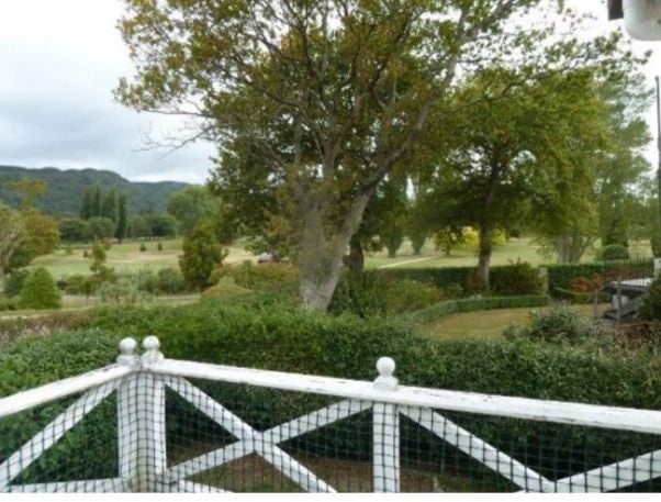 25 Golf Road, Heretaunga, Upper Hutt - Carousel 5