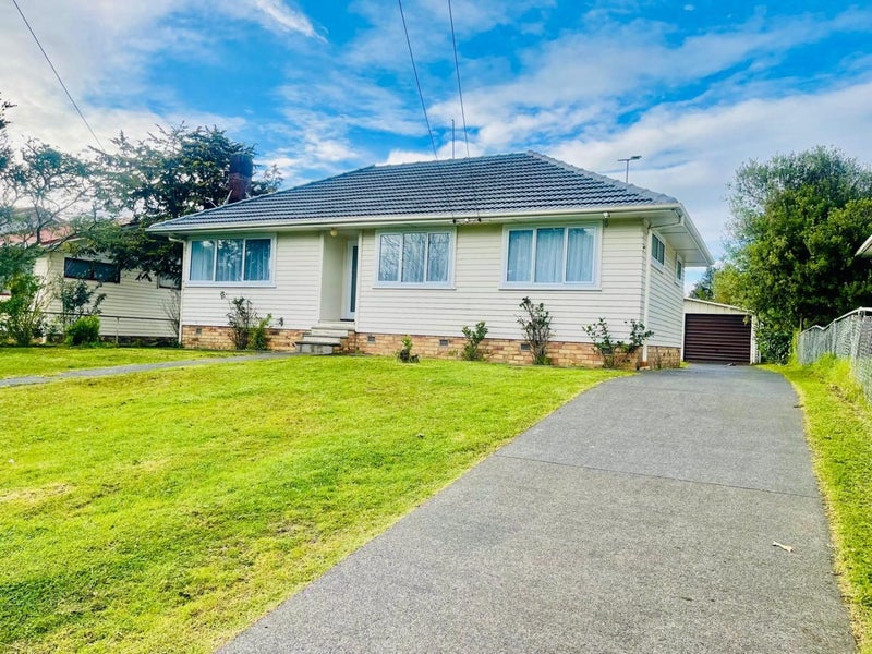 24 Awatere Street, Clover Park, Auckland - Carousel 12
