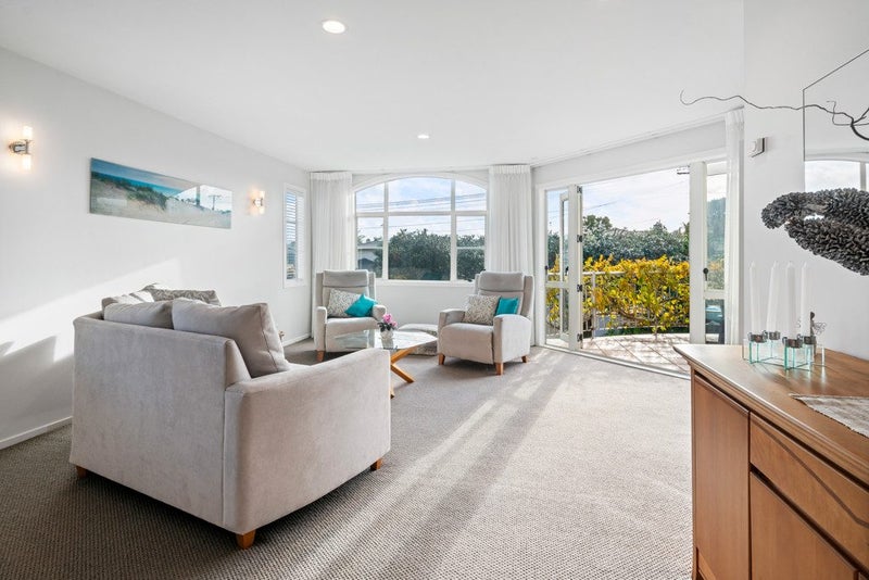 23A Waiake Street, Torbay, Auckland - Carousel 2