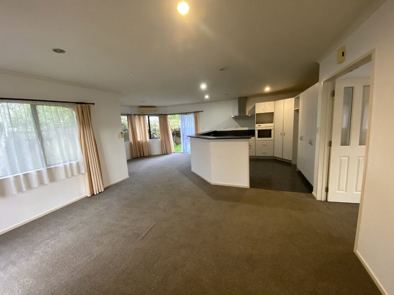 94 Landing Drive, Albany, Auckland - Carousel 2