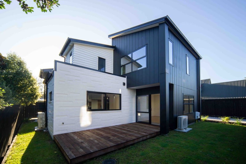 2/11 Comries Road, Chartwell, Hamilton - Carousel 2