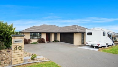 40 Wairau Drive, Tikipunga, Whangarei - Carousel 1