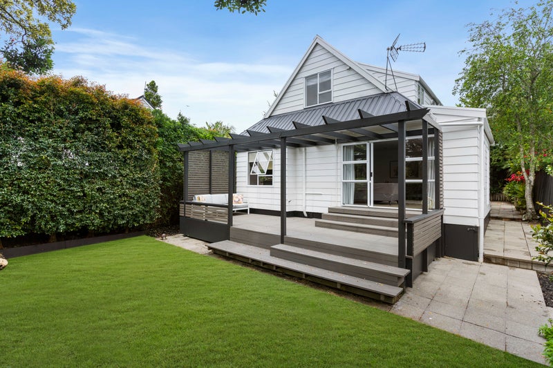 74A St Leonards Road, Mount Eden, Auckland - Carousel 1