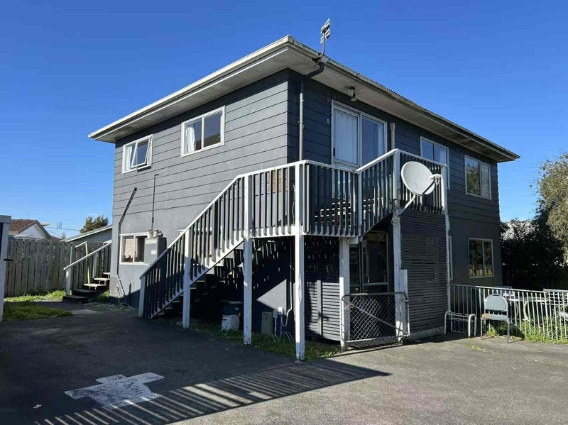 1/59 Takanini Road, Takanini, Auckland - Carousel 1