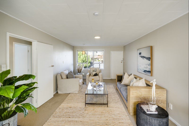 2/209 Park Road South, Akina, Hastings - Carousel 2