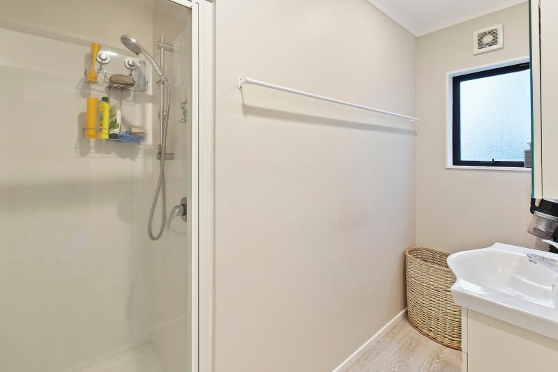 9 Flamingo Court, Goodwood Heights, Auckland - Carousel 35