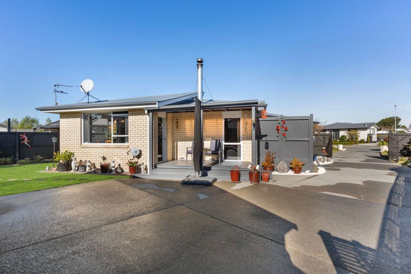 26 Royal Park Drive, Parklands, Christchurch - Carousel 2