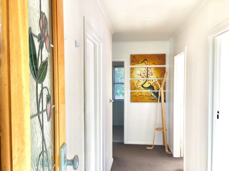 30 Nigel Road, Browns Bay, Auckland - Carousel 1