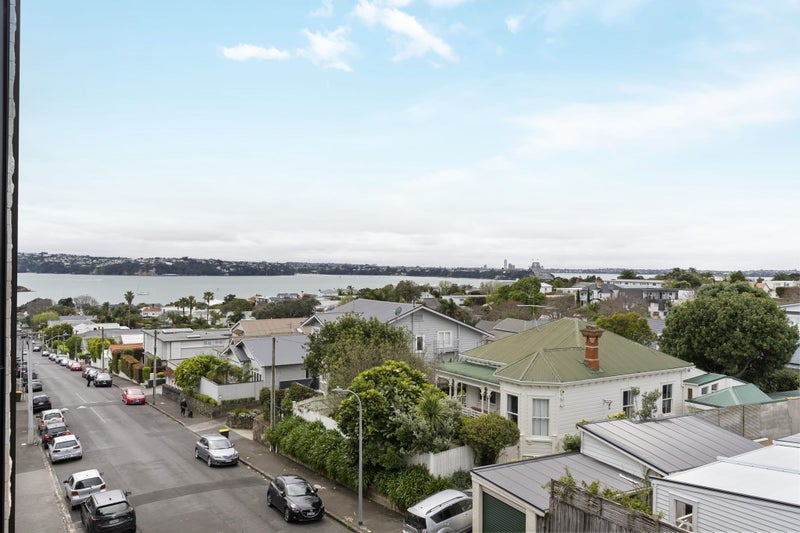 305/2 Lawrence Street, Herne Bay, Auckland - Carousel 11