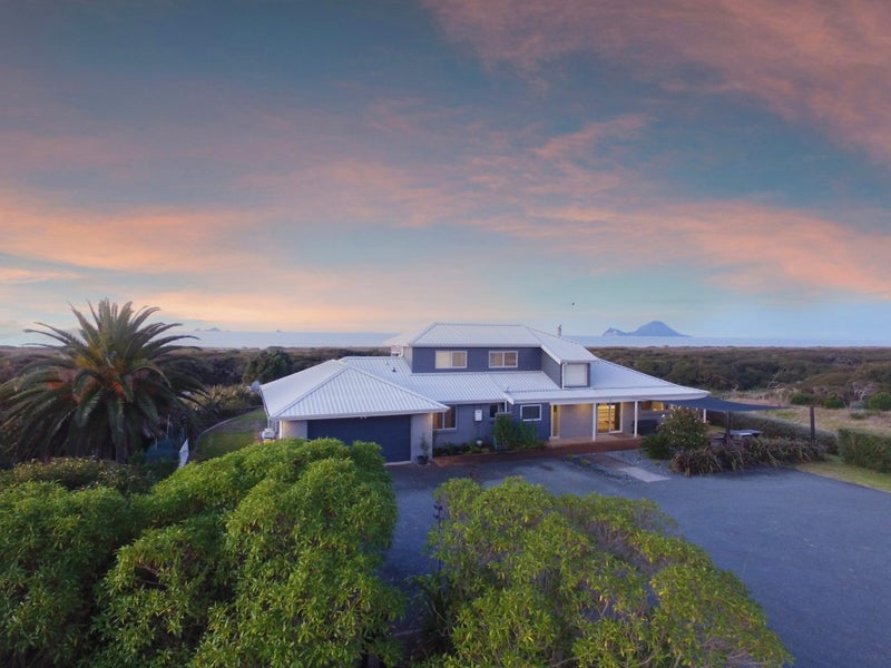 1030 Thornton Road, Matata, Whakatane - Carousel 49