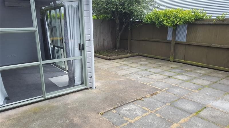 2/105 Barbour Street, Waltham, Christchurch - Carousel 13