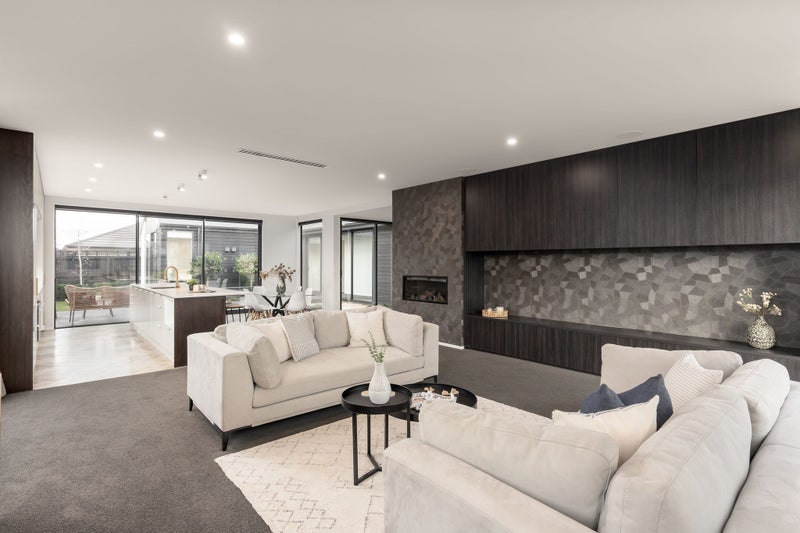 41 Prestons Park Drive, Marshland, Christchurch - Carousel 2